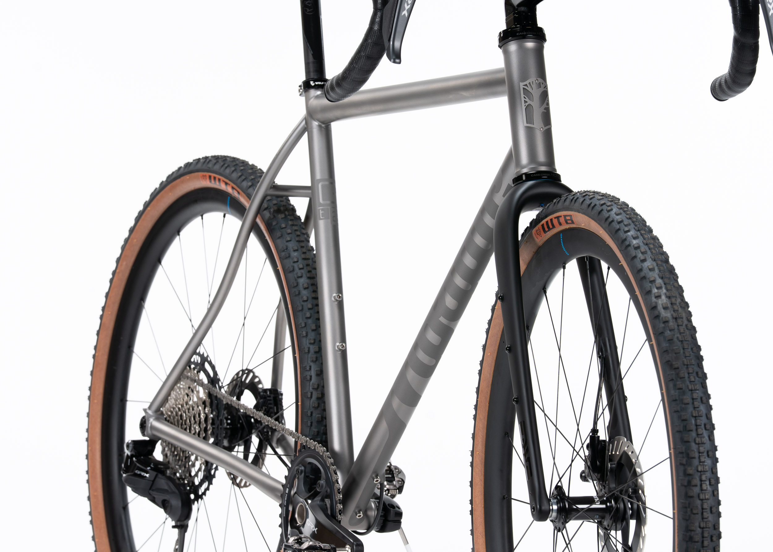 https://mosaiccycles.com/wp-content/uploads/2026/06/Mosaic-AR-2-Titanium-All-Road-Bike-Disc-39.jpg