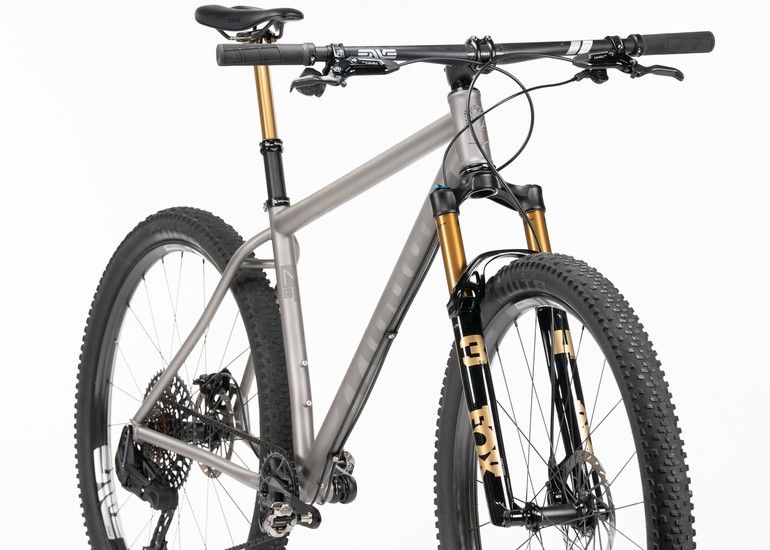 https://mosaiccycles.com/wp-content/uploads/2026/06/Mosaic-MT-2-Titanium-Hardtail-Mountain-Bike-9.jpg