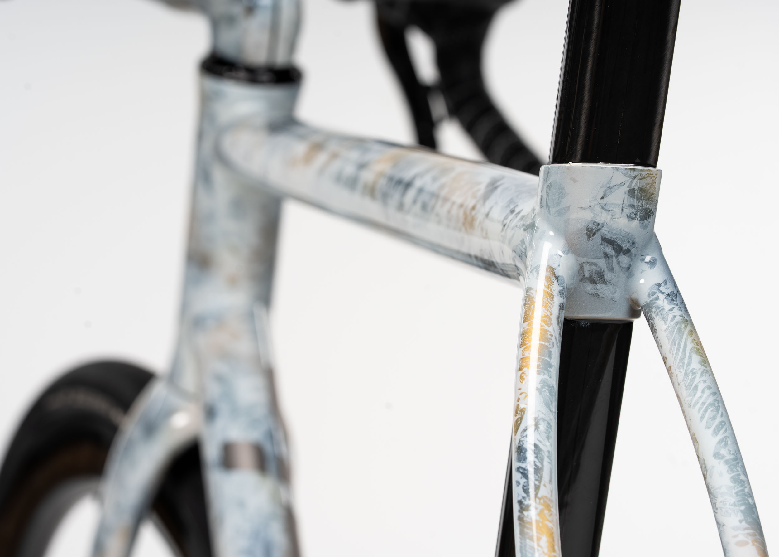 https://mosaiccycles.com/wp-content/uploads/2026/07/Mosaic-RT-Zero-Titanium-Road-Bike-Zero-Ops-109.jpg