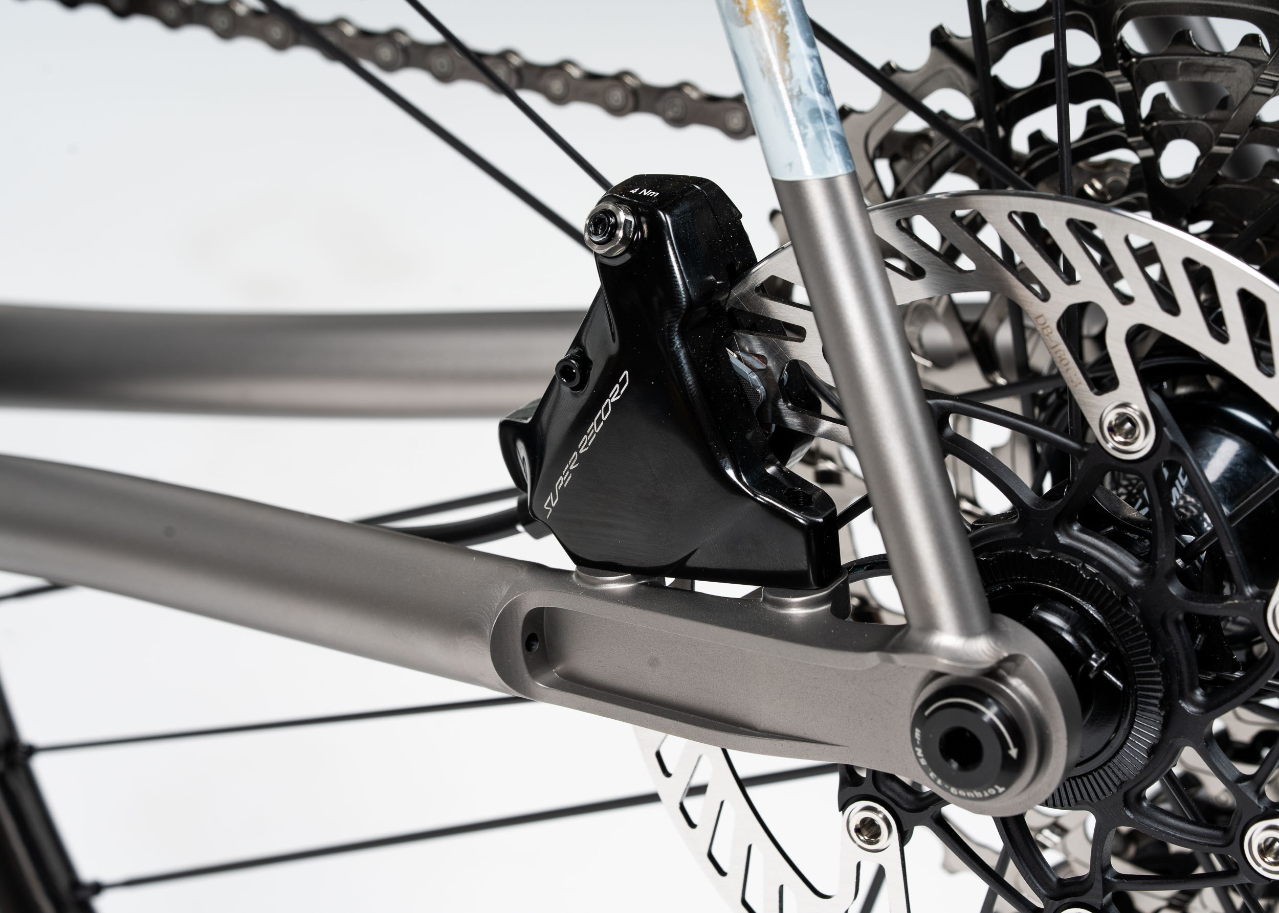 https://mosaiccycles.com/wp-content/uploads/2026/07/Mosaic-RT-Zero-Titanium-Road-Bike-Zero-Ops-110.jpg