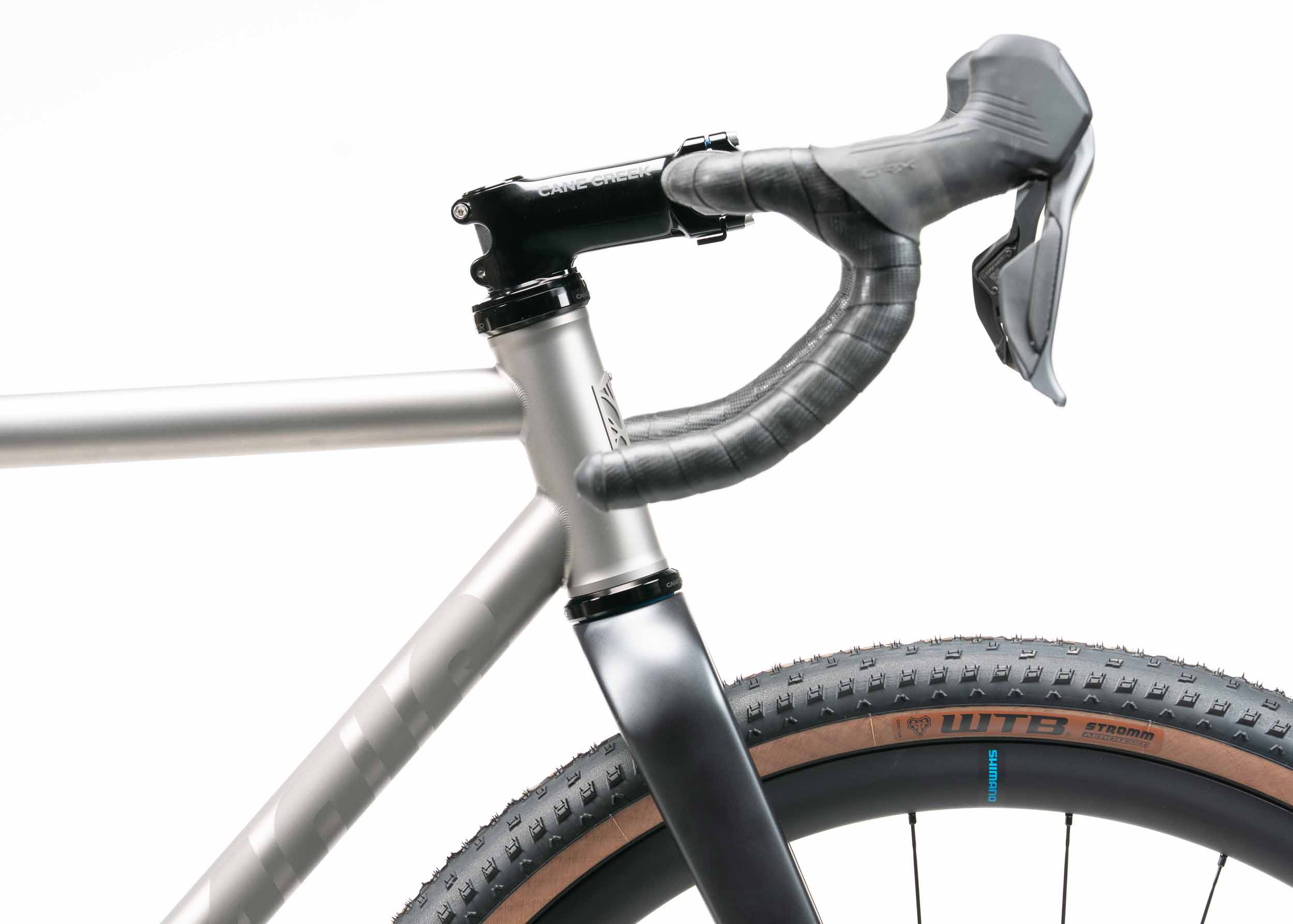 https://mosaiccycles.com/wp-content/uploads/2026/08/Mosaic-Cycles-GT-2-i55-Titanium-Gravel-Bike-21.jpg