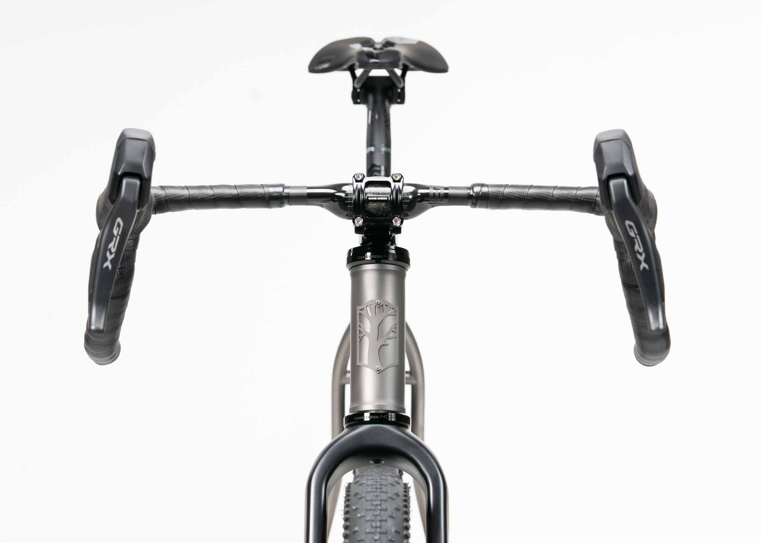 https://mosaiccycles.com/wp-content/uploads/2026/08/Mosaic-Cycles-GT-2-i55-Titanium-Gravel-Bike-26.jpg