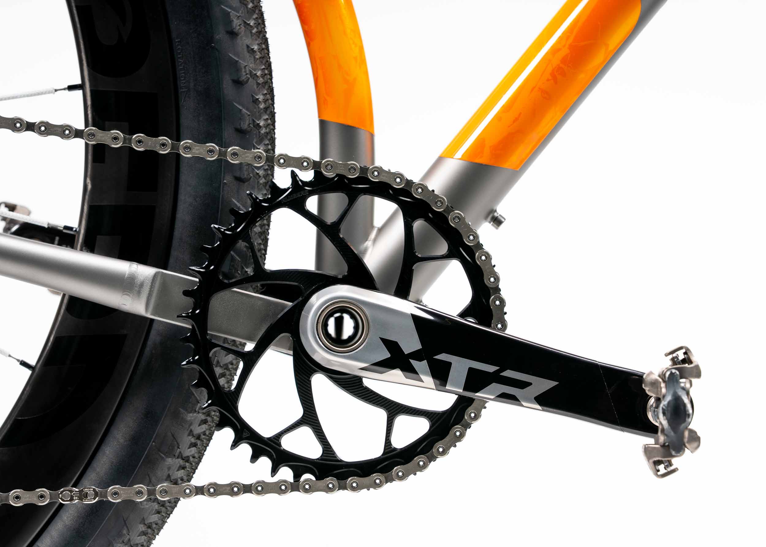 https://mosaiccycles.com/wp-content/uploads/2026/08/Mosaic-GT-1-i55-32-Titanium-Gravel-Bike-10.jpg